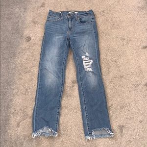 Levi’s 724 Straight Jean
